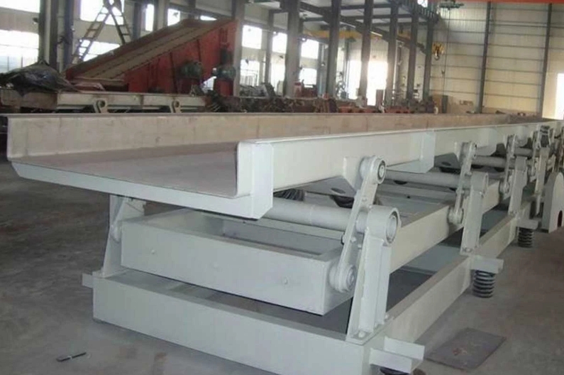 Băng tải rung là gì? Đặc điểm cấu tạo và ứng dụng trong sản xuất