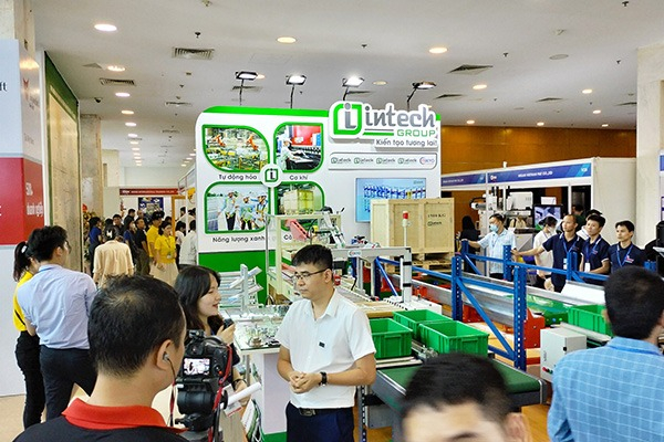 Intech Group ngày thứ 2 triển lãm FBC 2023