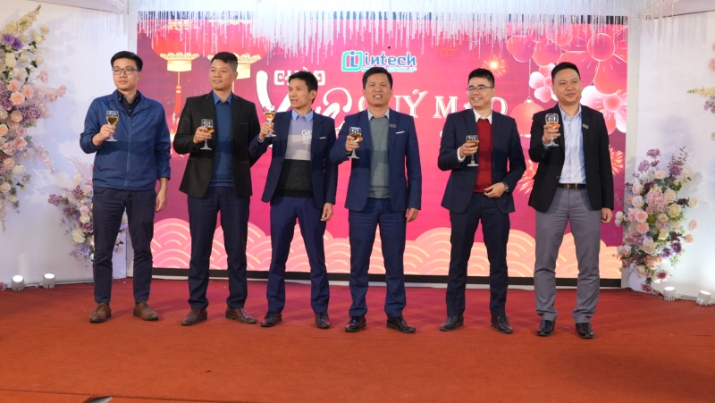 Tiệc tất niên Intech Group 2022: Tăng tốc - bứt phá