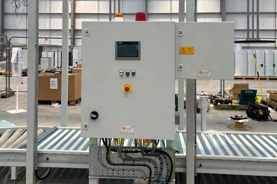 Tủ điện điều khiển băng tải: Cấu tạo, Chức năng và Nguyên lý vận hành