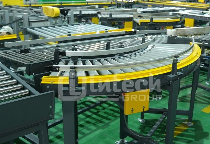 Băng tải con lăn truyền động đai