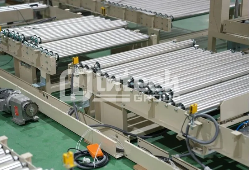 Băng tải con lăn truyền động xích Băng tải con lăn truyền động xích