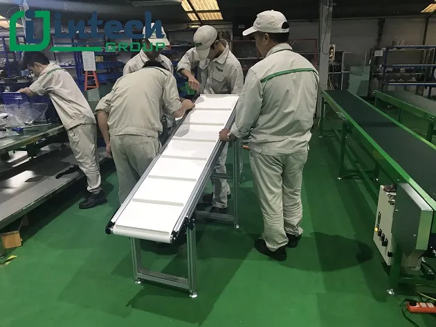 ribbed conveyor belt