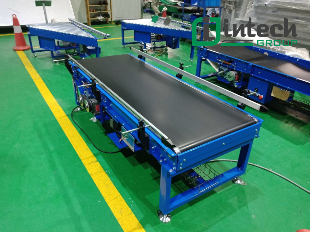 Băng tải pvc chống tĩnh điện trong ngành điện tử Băng tải pvc chống tĩnh điện trong ngành điện tử