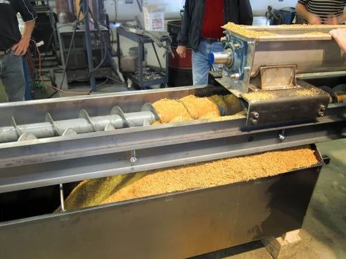 Băng tải trục vít cho ngành thực phẩm
