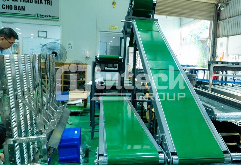 Dây chuyền vận chuyển trang sức Dây chuyền vận chuyển trang sức