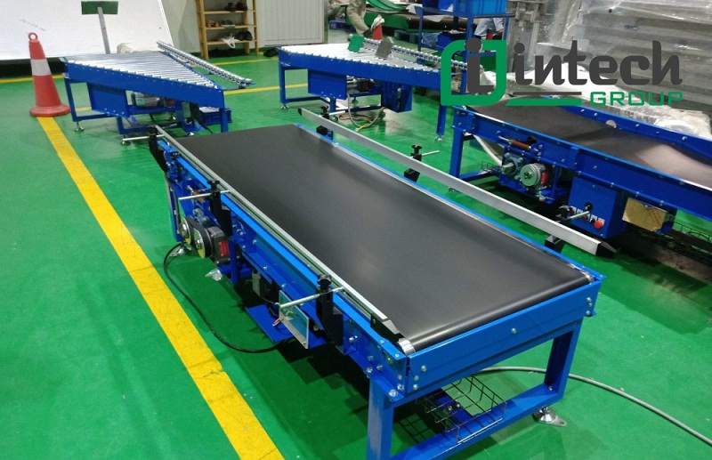 Động cơ giảm tốc cho băng tải Động cơ giảm tốc cho băng tải