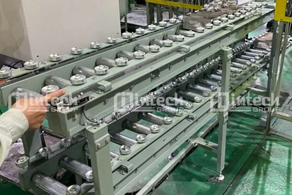Hệ thống AGV cho máy đúc Hệ thống AGV cho máy đúc