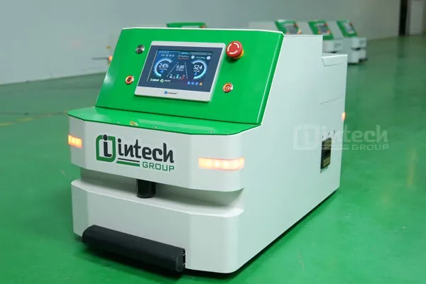 Robot tự hành kéo hàng tự động