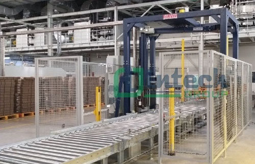 Robot system for loading and unloading water bottles and wrapping pallets automatically