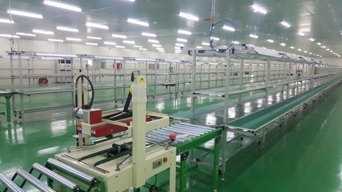 Product assembly line and carton packing